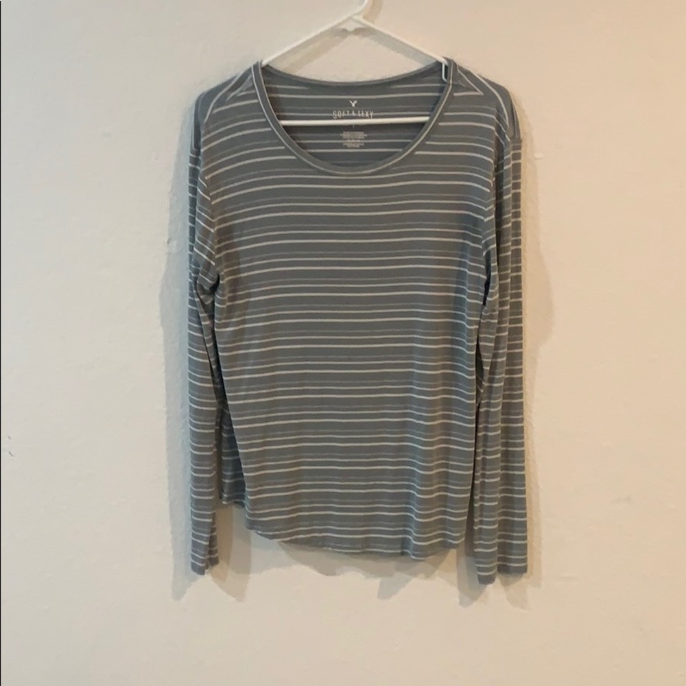 army green and white stripped long sleeve tshirt